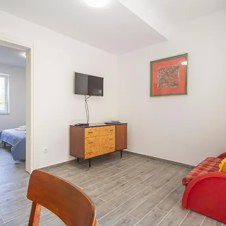 Estera Apartment